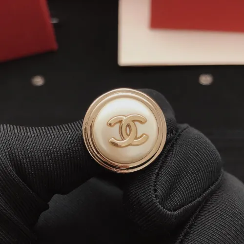 Cheap Chanel Earrings For Women #1424849 Replica Wholesale [$27.00 USD] [ITEM#1424849] on Replica Chanel Earrings