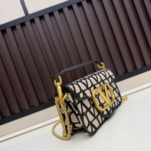 Cheap Valentino AAA Quality Messenger Bags For Women #1425046 Replica Wholesale [$96.00 USD] [ITEM#1425046] on Replica Valentino AAA Quality Messenger Bags