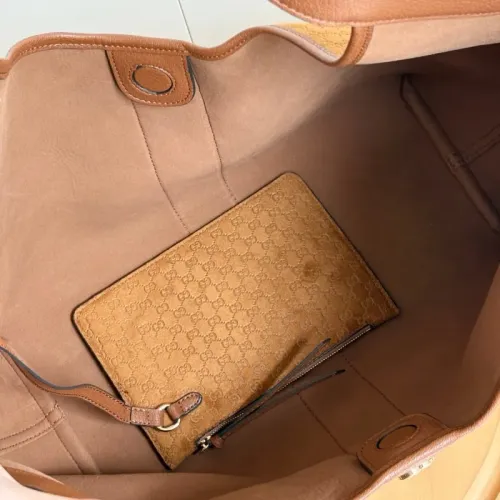 Cheap Gucci AAA Quality Handbags For Women #1425205 Replica Wholesale [$88.00 USD] [ITEM#1425205] on Replica Gucci AAA Quality Handbags