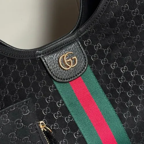 Cheap Gucci AAA Quality Handbags For Women #1425208 Replica Wholesale [$88.00 USD] [ITEM#1425208] on Replica Gucci AAA Quality Handbags
