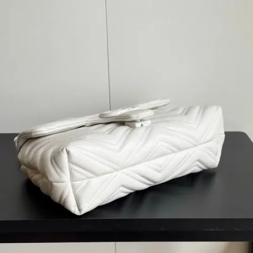 Cheap Gucci AAA Quality Shoulder Bags In 23*17*9cm For Women #1425219 Replica Wholesale [$85.00 USD] [ITEM#1425219] on Replica Gucci AAA Quality Shoulder Bags