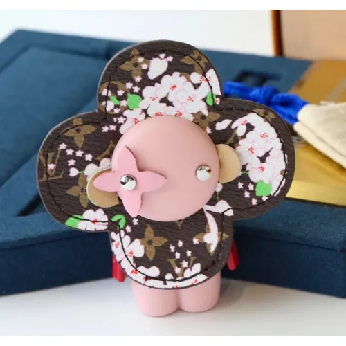 Cheap Louis Vuitton LV Key Holder And Bag Buckle #1425272 Replica Wholesale [$29.00 USD] [ITEM#1425272] on Replica Louis Vuitton LV Key Holder And Bag Buckle