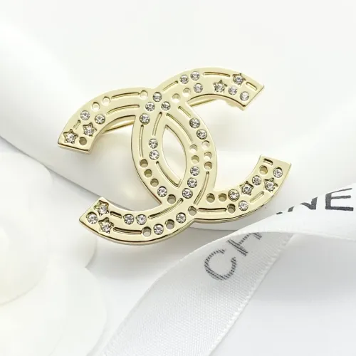 Cheap Chanel Brooches For Women #1425304 Replica Wholesale [$34.00 USD] [ITEM#1425304] on Replica Chanel Brooches