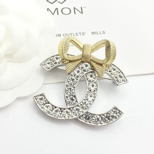 Cheap Chanel Brooches For Women #1425305 Replica Wholesale [$34.00 USD] [ITEM#1425305] on Replica Chanel Brooches