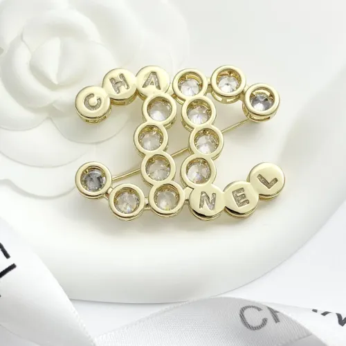 Cheap Chanel Brooches For Women #1425308 Replica Wholesale [$36.00 USD] [ITEM#1425308] on Replica Chanel Brooches