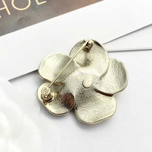 Cheap Chanel Brooches For Women #1425310 Replica Wholesale [$38.00 USD] [ITEM#1425310] on Replica Chanel Brooches