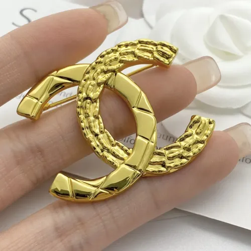 Cheap Chanel Brooches For Women #1425328 Replica Wholesale [$34.00 USD] [ITEM#1425328] on Replica Chanel Brooches