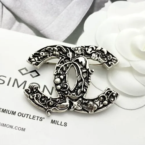 Cheap Chanel Brooches For Women #1425329 Replica Wholesale [$34.00 USD] [ITEM#1425329] on Replica Chanel Brooches