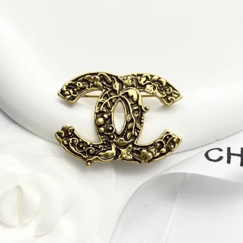 Cheap Chanel Brooches For Women #1425330 Replica Wholesale [$34.00 USD] [ITEM#1425330] on Replica Chanel Brooches