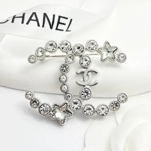 Chanel Brooches For Women #1425331