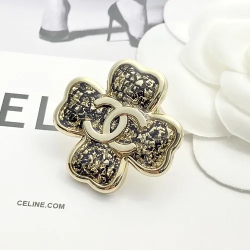 Cheap Chanel Brooches For Women #1425340 Replica Wholesale [$27.00 USD] [ITEM#1425340] on Replica Chanel Brooches