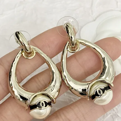 Cheap Chanel Earrings For Women #1425586 Replica Wholesale [$38.00 USD] [ITEM#1425586] on Replica Chanel Earrings