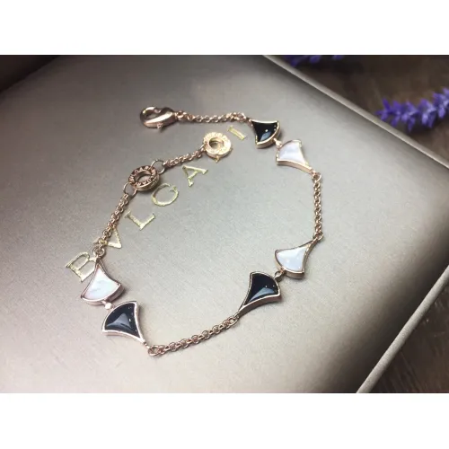 Cheap Bvlgari Bracelets For Women #1425595 Replica Wholesale [$38.00 USD] [ITEM#1425595] on Replica Bvlgari Bracelets