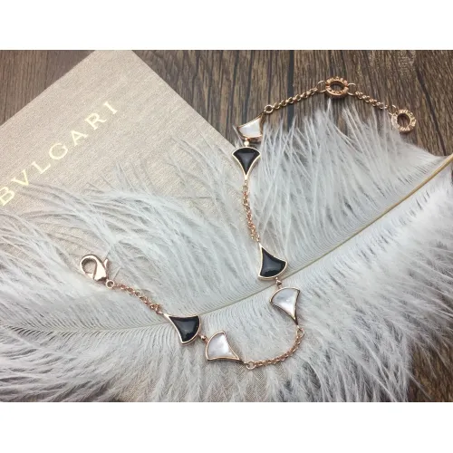 Cheap Bvlgari Bracelets For Women #1425595 Replica Wholesale [$38.00 USD] [ITEM#1425595] on Replica Bvlgari Bracelets