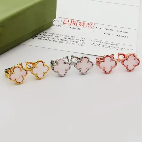 Cheap Van Cleef &amp; Arpels Earrings For Women #1425688 Replica Wholesale [$25.00 USD] [ITEM#1425688] on Replica Van Cleef &amp; Arpels Earrings