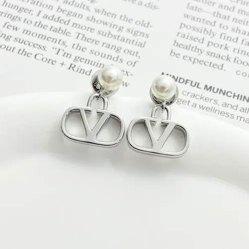 Cheap Valentino Earrings For Women #1425707 Replica Wholesale [$25.00 USD] [ITEM#1425707] on Replica Valentino Earrings
