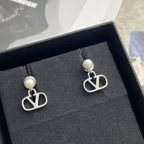 Cheap Valentino Earrings For Women #1425707 Replica Wholesale [$25.00 USD] [ITEM#1425707] on Replica Valentino Earrings