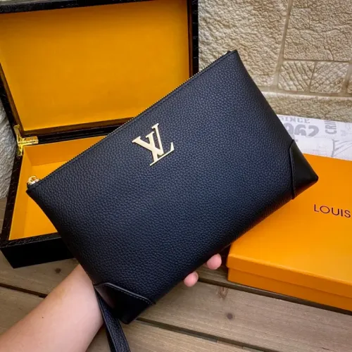 Louis Vuitton AAA Man Pouches #1425719