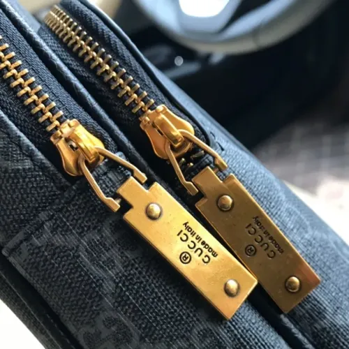 Cheap Gucci AAA Man Messenger Bags #1425824 Replica Wholesale [$72.00 USD] [ITEM#1425824] on Replica Gucci AAA Man Messenger Bags