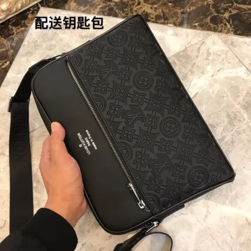 Cheap Louis Vuitton AAA Man Messenger Bags #1425860 Replica Wholesale [$88.00 USD] [ITEM#1425860] on Replica Louis Vuitton AAA Man Messenger Bags