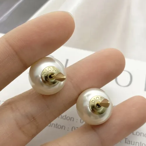 Cheap Christian Dior Earrings For Women #1425861 Replica Wholesale [$29.00 USD] [ITEM#1425861] on Replica Christian Dior Earrings