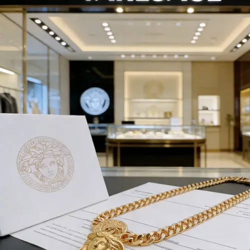 Cheap Versace Necklaces #1425909 Replica Wholesale [$60.00 USD] [ITEM#1425909] on Replica Versace Necklaces