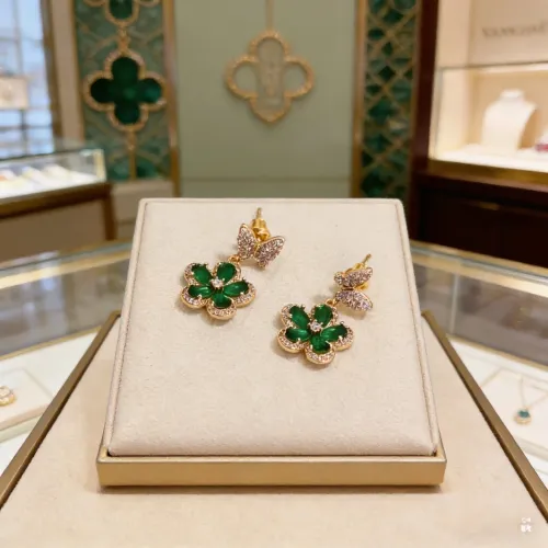 Cheap Van Cleef &amp; Arpels Earrings For Women #1425938 Replica Wholesale [$34.00 USD] [ITEM#1425938] on Replica Van Cleef &amp; Arpels Earrings