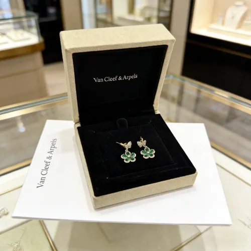 Cheap Van Cleef &amp; Arpels Earrings For Women #1425938 Replica Wholesale [$34.00 USD] [ITEM#1425938] on Replica Van Cleef &amp; Arpels Earrings