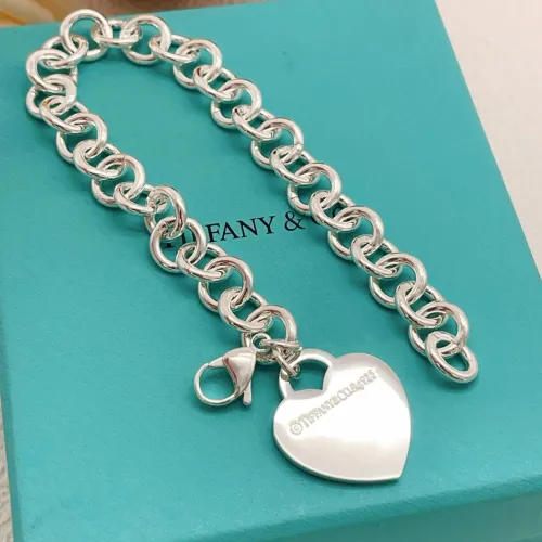 Cheap Tiffany Bracelets #1425949 Replica Wholesale [$32.00 USD] [ITEM#1425949] on Replica Tiffany Bracelets