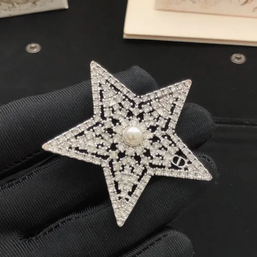 Cheap Christian Dior Brooches For Women #1425959 Replica Wholesale [$29.00 USD] [ITEM#1425959] on Replica Christian Dior Brooches