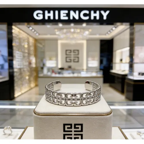 Cheap Givenchy Bracelets #1426139 Replica Wholesale [$42.00 USD] [ITEM#1426139] on Replica Givenchy Bracelets