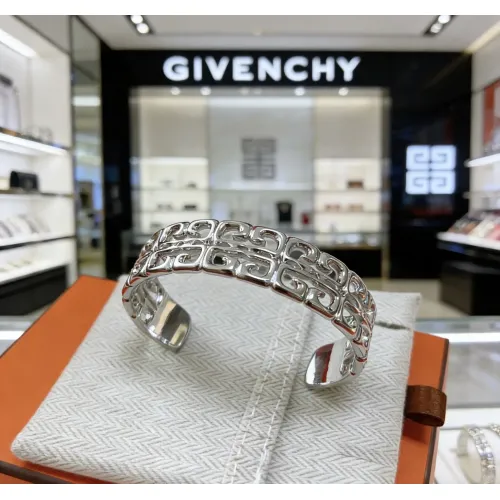 Cheap Givenchy Bracelets #1426139 Replica Wholesale [$42.00 USD] [ITEM#1426139] on Replica Givenchy Bracelets