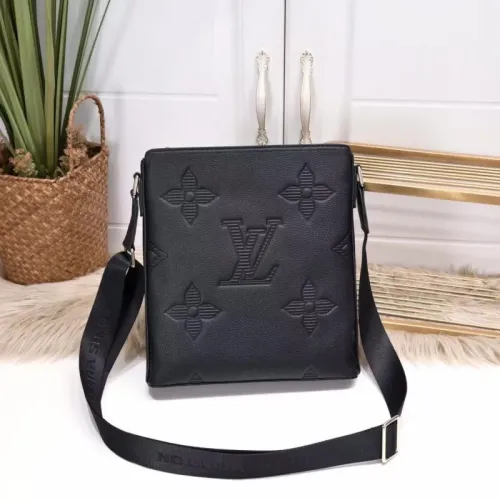 Louis Vuitton AAA Man Messenger Bags #1426209