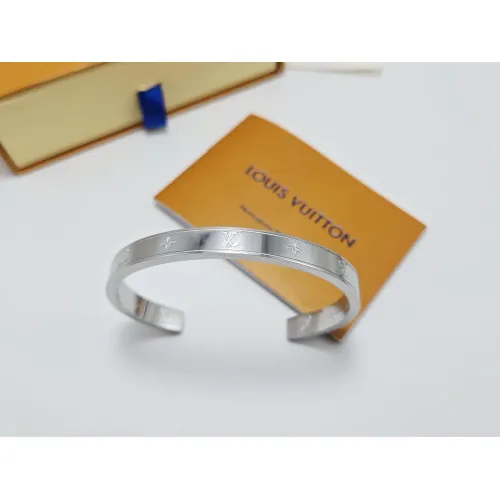 Louis Vuitton LV Bracelets #1426251
