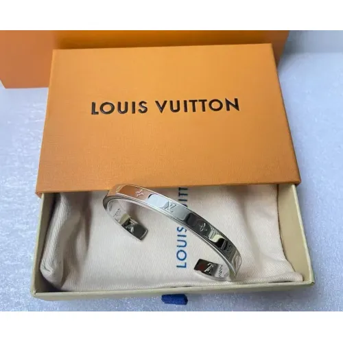 Cheap Louis Vuitton LV Bracelets #1426251 Replica Wholesale [$32.00 USD] [ITEM#1426251] on Replica Louis Vuitton LV Bracelets