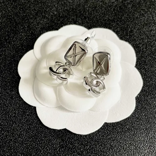 Cheap Chanel Earrings For Women #1426300 Replica Wholesale [$32.00 USD] [ITEM#1426300] on Replica Chanel Earrings