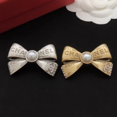 Cheap Chanel Brooches For Women #1426321 Replica Wholesale [$29.00 USD] [ITEM#1426321] on Replica Chanel Brooches