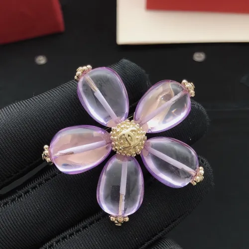 Cheap Chanel Brooches For Women #1426334 Replica Wholesale [$29.00 USD] [ITEM#1426334] on Replica Chanel Brooches