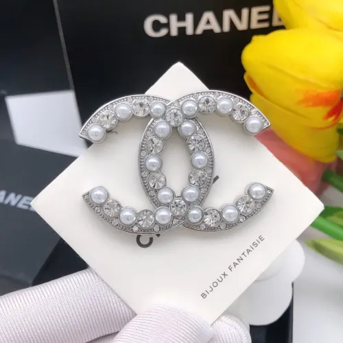 Cheap Chanel Brooches For Women #1426336 Replica Wholesale [$27.00 USD] [ITEM#1426336] on Replica Chanel Brooches