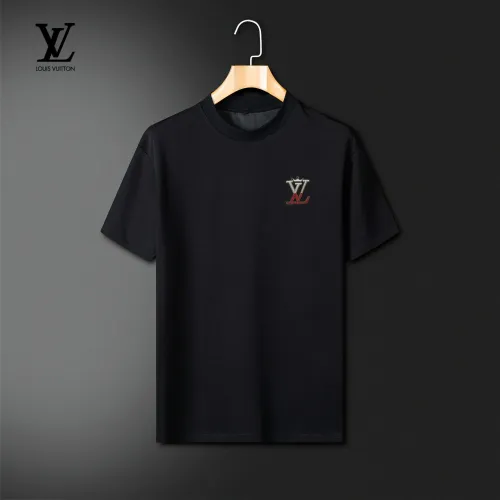 Cheap Louis Vuitton LV Tracksuits Short Sleeved For Men #1426565 Replica Wholesale [$64.00 USD] [ITEM#1426565] on Replica Louis Vuitton LV Tracksuits