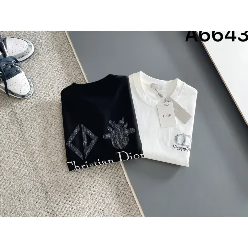 Cheap Christian Dior T-Shirts Short Sleeved For Unisex #1426670 Replica Wholesale [$42.00 USD] [ITEM#1426670] on Replica Christian Dior T-Shirts