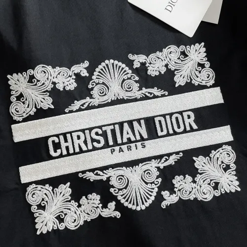 Cheap Christian Dior T-Shirts Short Sleeved For Unisex #1426675 Replica Wholesale [$42.00 USD] [ITEM#1426675] on Replica Christian Dior T-Shirts