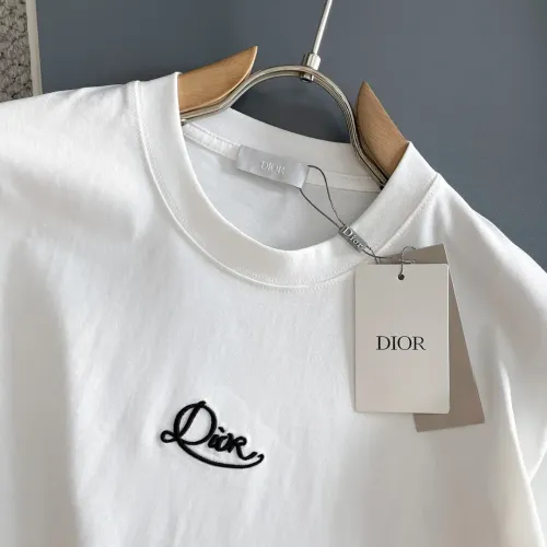 Cheap Christian Dior T-Shirts Short Sleeved For Unisex #1426680 Replica Wholesale [$42.00 USD] [ITEM#1426680] on Replica Christian Dior T-Shirts
