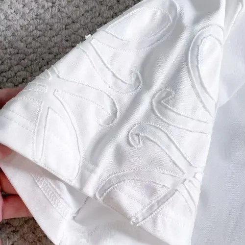 Cheap LOEWE T-Shirts Short Sleeved For Unisex #1426694 Replica Wholesale [$42.00 USD] [ITEM#1426694] on Replica LOEWE T-Shirts