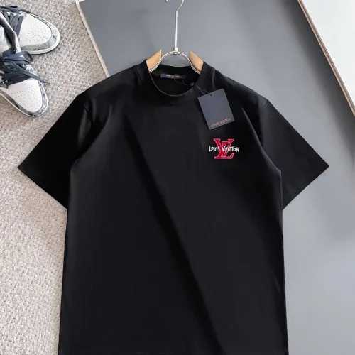 Cheap Louis Vuitton LV T-Shirts Short Sleeved For Unisex #1426698 Replica Wholesale [$42.00 USD] [ITEM#1426698] on Replica Louis Vuitton LV T-Shirts