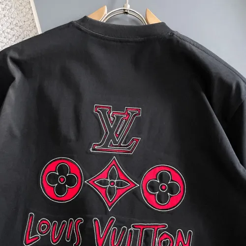 Cheap Louis Vuitton LV T-Shirts Short Sleeved For Unisex #1426698 Replica Wholesale [$42.00 USD] [ITEM#1426698] on Replica Louis Vuitton LV T-Shirts