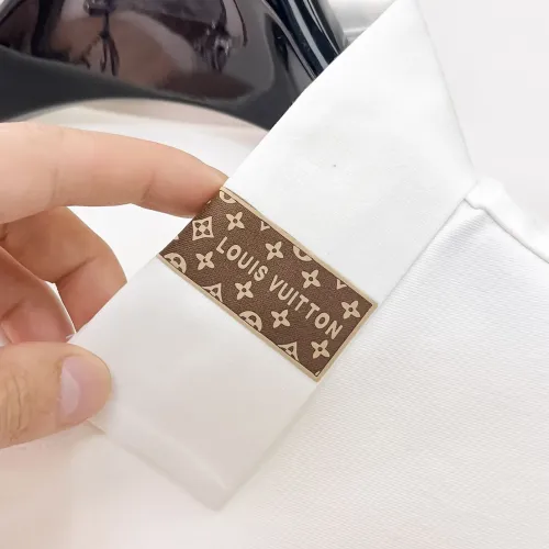 Cheap Louis Vuitton LV T-Shirts Short Sleeved For Men #1426874 Replica Wholesale [$48.00 USD] [ITEM#1426874] on Replica Louis Vuitton LV T-Shirts