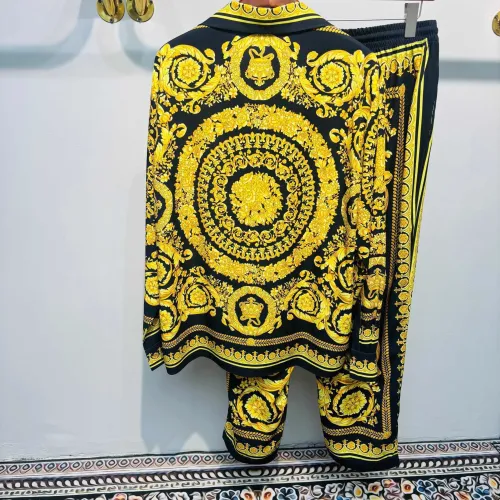 Cheap Versace Tracksuits Long Sleeved For Men #1426959 Replica Wholesale [$85.00 USD] [ITEM#1426959] on Replica Versace Tracksuits