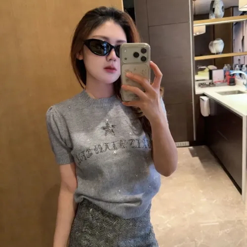 Cheap Christian Dior T-Shirts Short Sleeved For Women #1426965 Replica Wholesale [$82.00 USD] [ITEM#1426965] on Replica Christian Dior T-Shirts