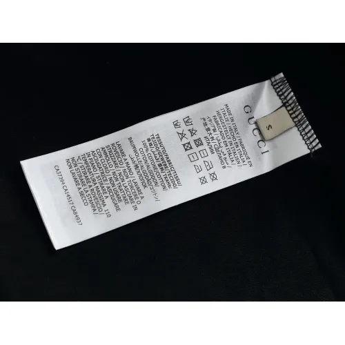 Cheap Gucci T-Shirts Short Sleeved For Unisex #1426975 Replica Wholesale [$38.00 USD] [ITEM#1426975] on Replica Gucci T-Shirts